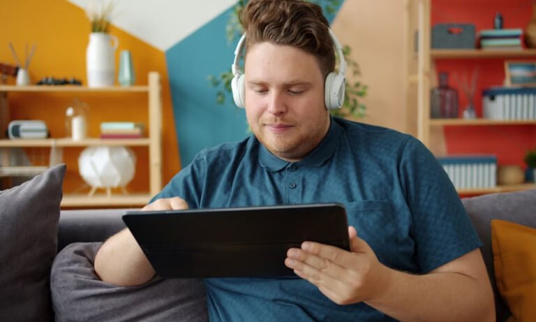 Who Is Sydneebeeyxo? The Rising Star Everyone’s Watching Online